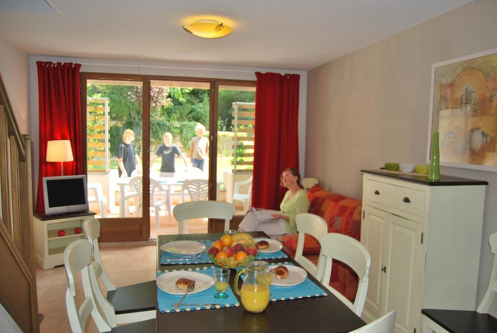 Lagrange Grand Bleu Vacances - Residence La Closerie 巴尔雅克 外观 照片