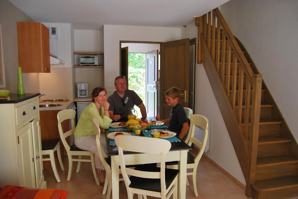 Lagrange Grand Bleu Vacances - Residence La Closerie 巴尔雅克 外观 照片